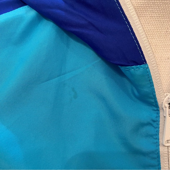 Reebok windbreaker with hood - Picture 6 of 7